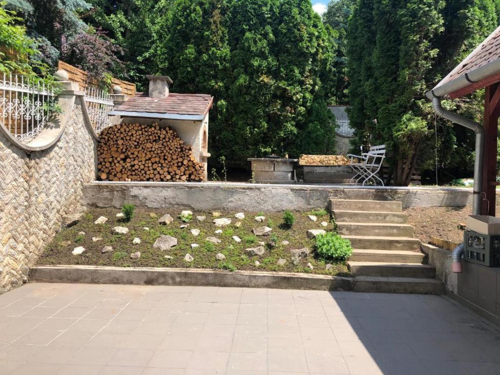 Brassoi Vendeghaz Miskolc Exterior photo
